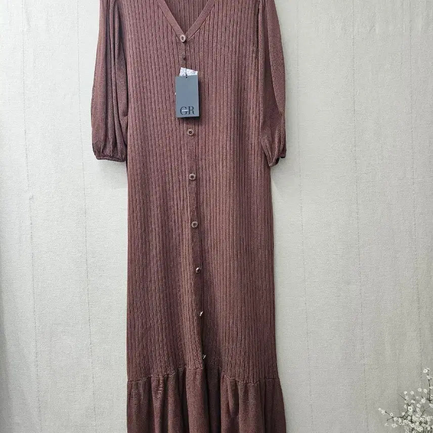 [SOLD OUT] 새제품 조르쥬레쉬 밑단프릴 니트롱원피스 95
