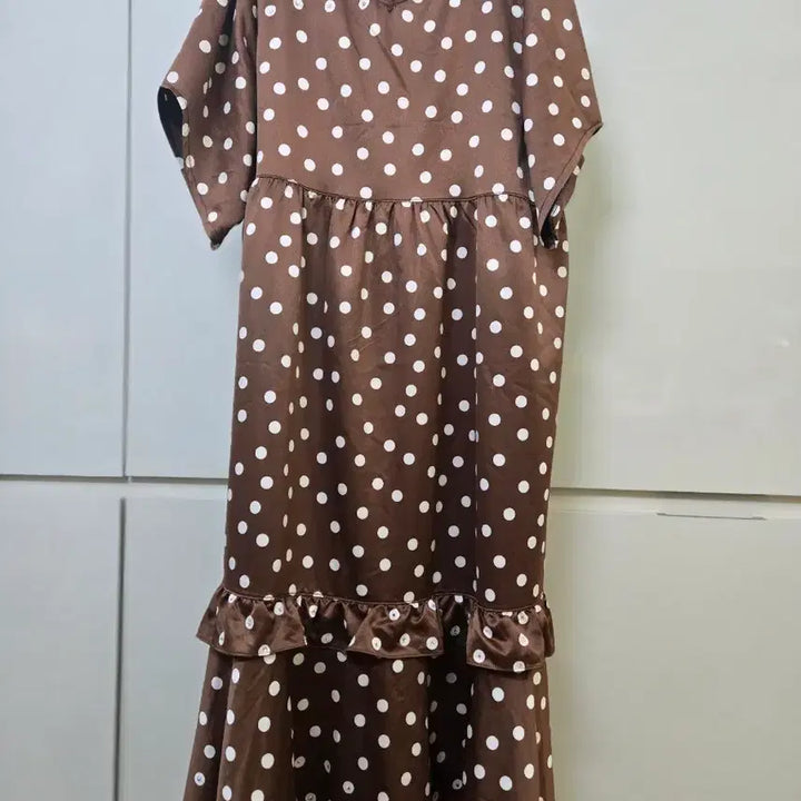 [BUNJANG] Brown Polka Dot Long Dress with Frill Detail / 브라운 물방울 롱 원피스 프릴 포인트