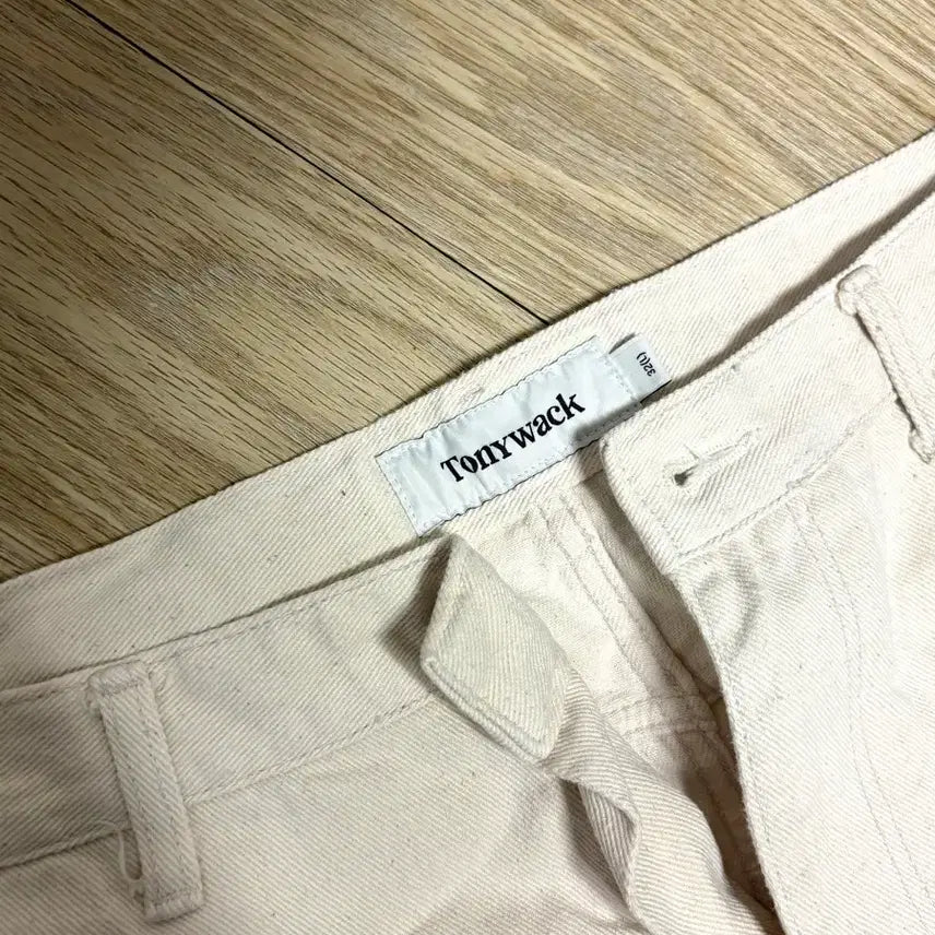 [BUNJANG] Tonywack White Double Knee Denim / 토니웩 화이트 더블니
