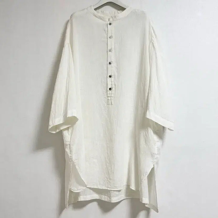 [BUNJANG] Prit Linen Henley Neck Shirt White / 린넨 헨리넥 셔츠 화이트