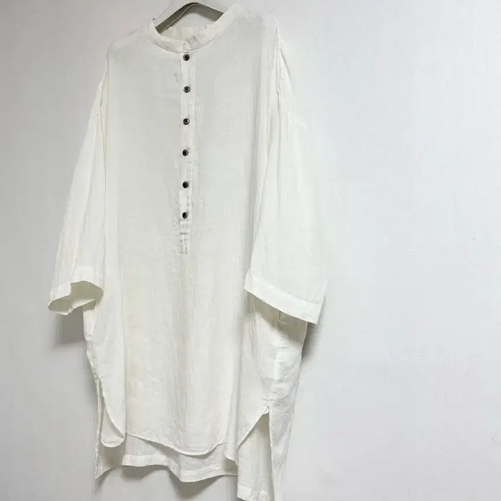 [BUNJANG] Prit Linen Henley Neck Shirt White / 린넨 헨리넥 셔츠 화이트