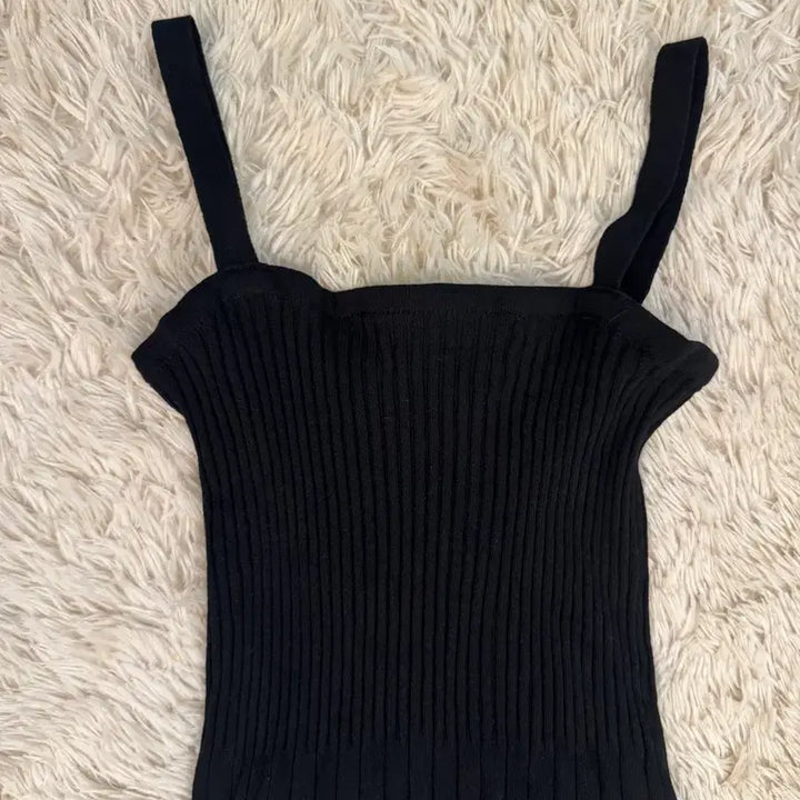 [BUNJANG] Black Long Knit Dress with Sheer Layered Hem / 블랙 롱 니트 원피스 시스루 레이어드 그라데이션