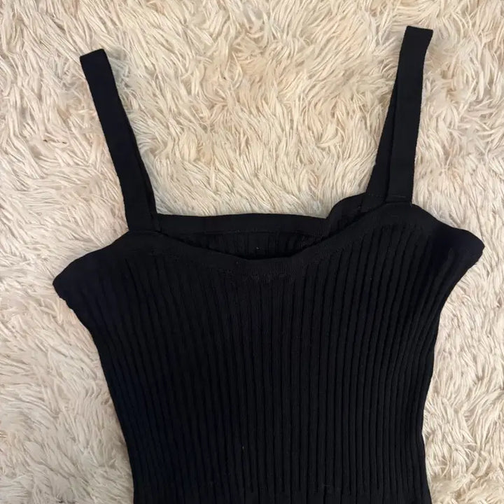 [BUNJANG] Black Long Knit Dress with Sheer Layered Hem / 블랙 롱 니트 원피스 시스루 레이어드 그라데이션