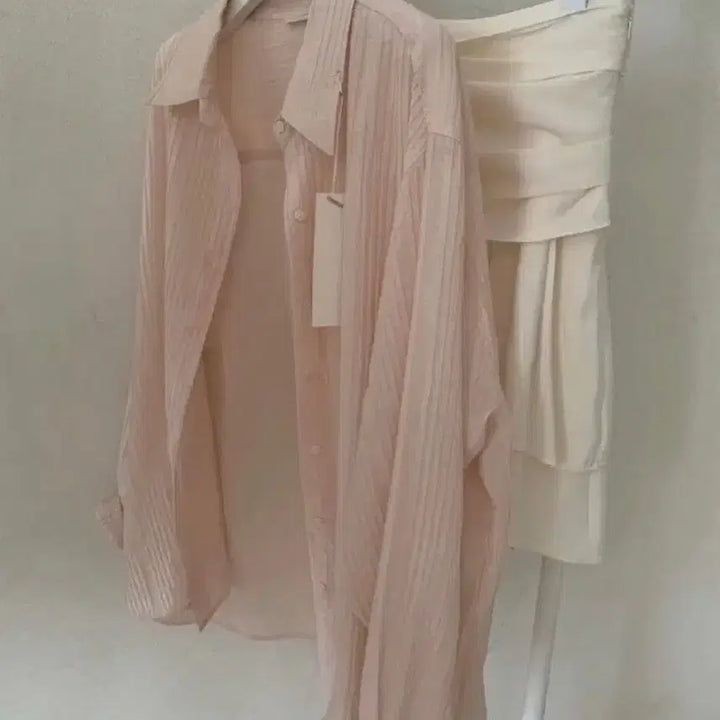 [BUNJANG] Forest Founders Pretty Young Thing Pink Baby Shirt / 포스터 베이비 셔츠 핑크 포레스트 파운더스 프리티영띵 pyt 미엘 리터