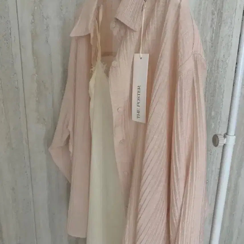 [BUNJANG] Forest Founders Pretty Young Thing Pink Baby Shirt / 포스터 베이비 셔츠 핑크 포레스트 파운더스 프리티영띵 pyt 미엘 리터