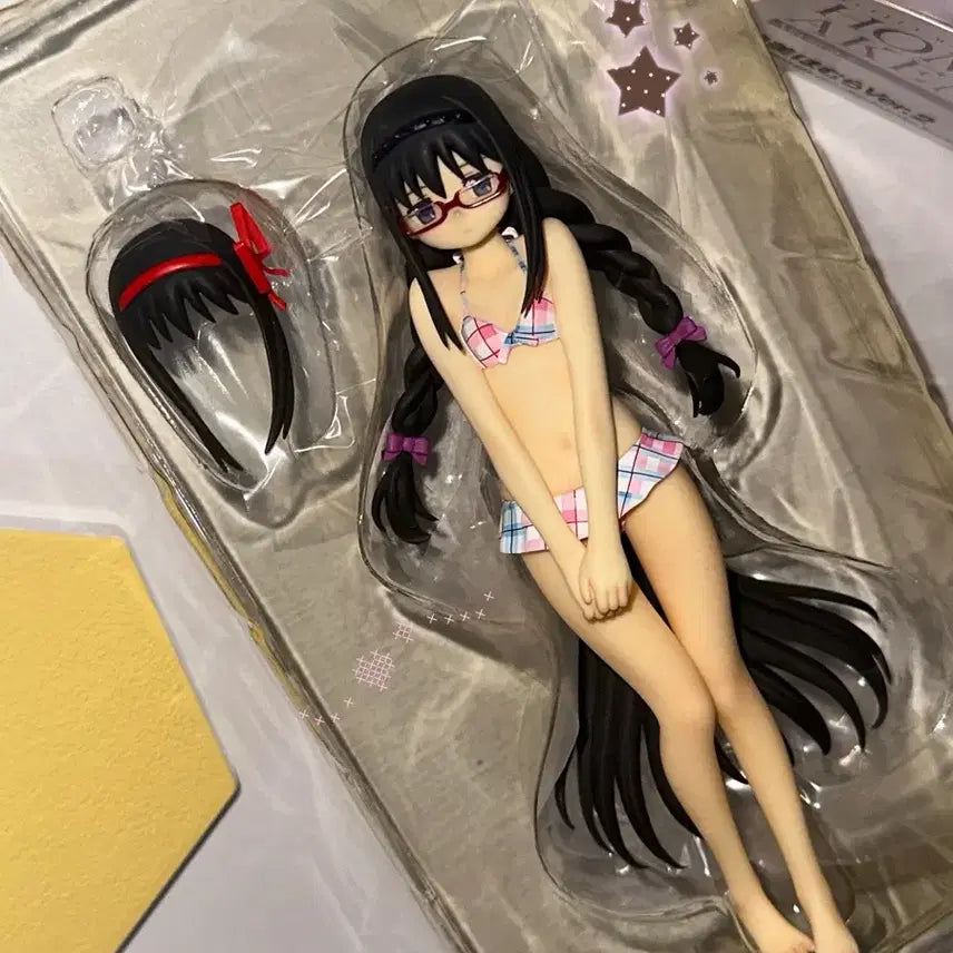 [BUNJANG] Akemi Homura 1/10 Scale Swimsuit Figure / 마법소녀 마도카 마기카 아케미 호무라 1/10 수영복 피규어