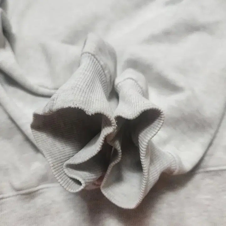 [BUNJANG] IAB Studio Light Gray Sweatshirt XL / 초판 IAB 스튜디오 라이트 그레이 스웻셔츠 xl