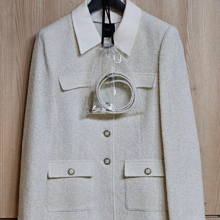 [BUNJANG] Minimum Color-Block Collar Tweed Jacket Cream Size 66 / 미니멈 배색카라넥 트위드 자켓 크림 색상 66 사이즈