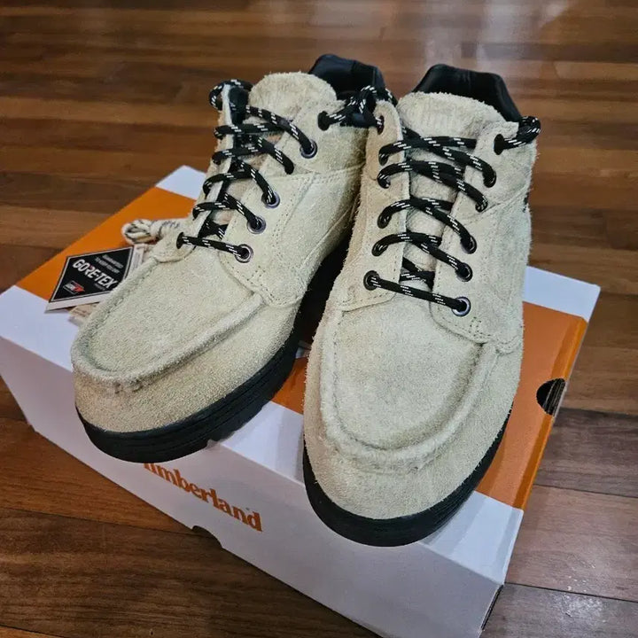 [BUNJANG] Timberland Moc Toe Light Green Suede Boots / (S급) 팀버랜드 목토 라이트 그린 스웨이드 (265)