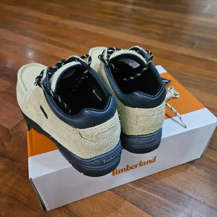 [BUNJANG] Timberland Moc Toe Light Green Suede Boots / (S급) 팀버랜드 목토 라이트 그린 스웨이드 (265)
