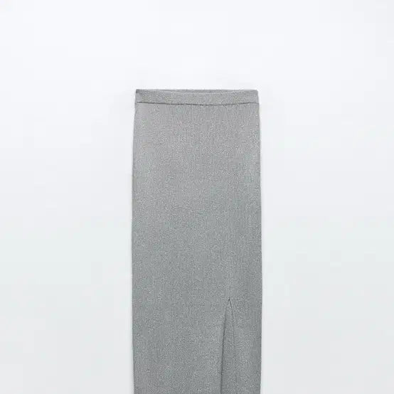 [SOLD OUT] 자라 메탈릭 실버 니트 미디 스커트 S