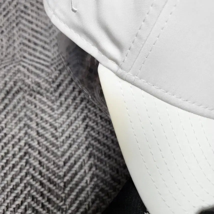 [BUNJANG] New Era 9FORTY NG Logo White Cap / 뉴에라 9FORTY 볼캡 화이트 NG로고 프리