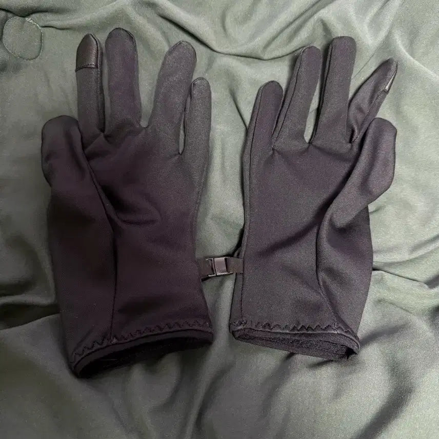 [BUNJANG] Kolon Sport Gore Windstopper Running Gloves L / 코오롱스포츠 고어 윈드스토퍼 러닝장갑 L