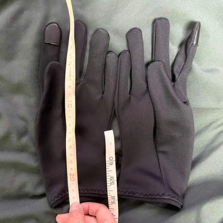 [BUNJANG] Kolon Sport Gore Windstopper Running Gloves L / 코오롱스포츠 고어 윈드스토퍼 러닝장갑 L