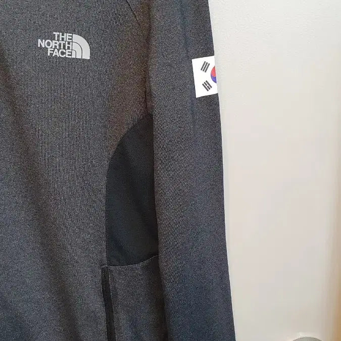 [BUNJANG] The North Face Korea Training Zip-Up Top / 노스페이스 코리아 트레이닝상의집업 95