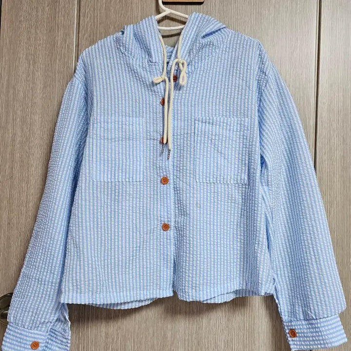 [SOLD OUT] 후드 스트라이프 셔츠 저렴하게
