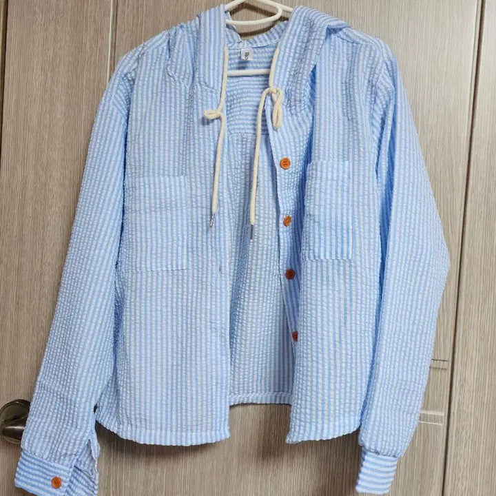 [SOLD OUT] 후드 스트라이프 셔츠 저렴하게