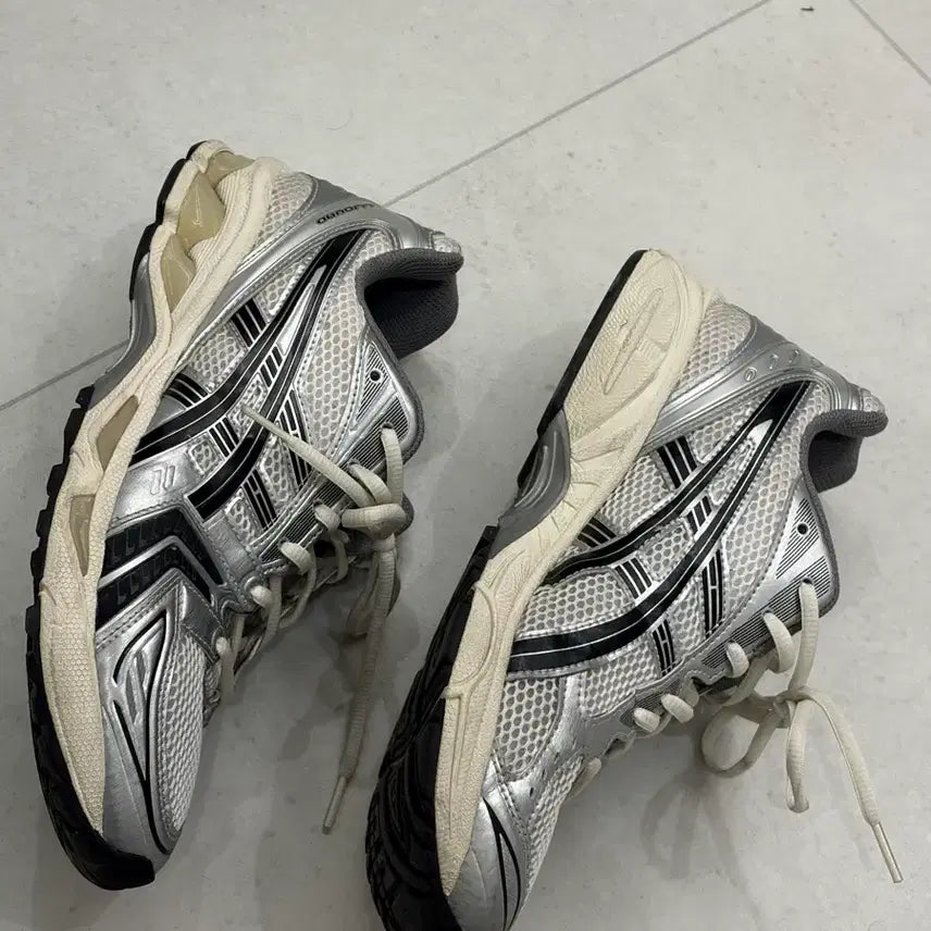 [BUNJANG] Asics x Jound Gel-Kayano 14 Silver Black Sneakers / 아식스x자운드 젤커야노14 실버 블랙 280