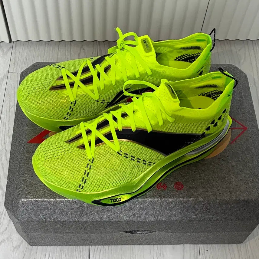 [BUNJANG] Li-Ning Feidian 6 Ultra Running Shoes / [275]리닝 페이디안 6 울트라 (새상품)