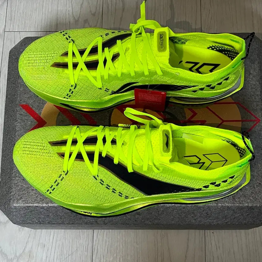 [BUNJANG] Li-Ning Feidian 6 Ultra Running Shoes / [275]리닝 페이디안 6 울트라 (새상품)