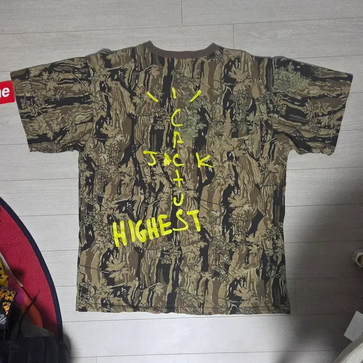 [SOLD OUT] [XL] 트래비스 스캇 캑터스잭 조던 highest 반팔 티셔츠 카모