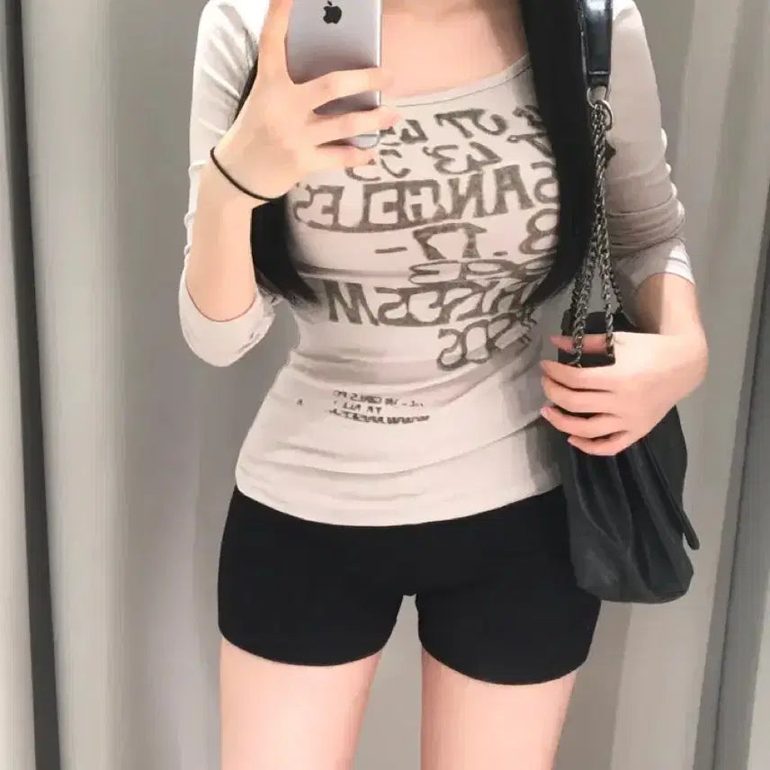 [SOLD OUT] 에이블리 Sos 레터링 빈티지 긴팔티
