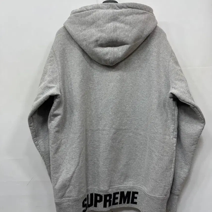 [BUNJANG] Supreme Hooded Zip-up / L) 슈프림 후드집업
