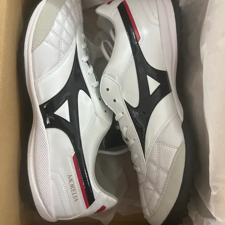 [BUNJANG] Mizuno Morelia Japan TF White/Black Soccer Cleats / [275] 미즈노 모렐리아 재팬 tf 흰검