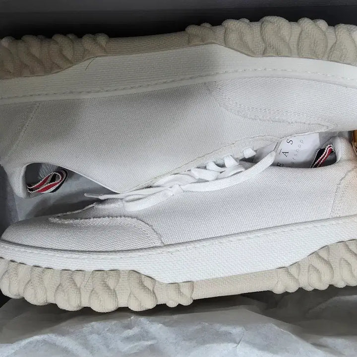 [BUNJANG] Thom Browne White Canvas Sneakers / 톰브라운 화이트 컨버스 스니커즈