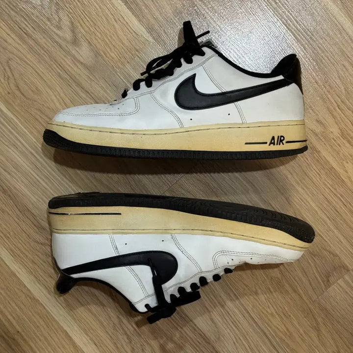 [BUNJANG] Nike Air Force 1 07 White Black Sneakers / KREAM 32만원 에어포스1 07화이트블랙 280사이즈
