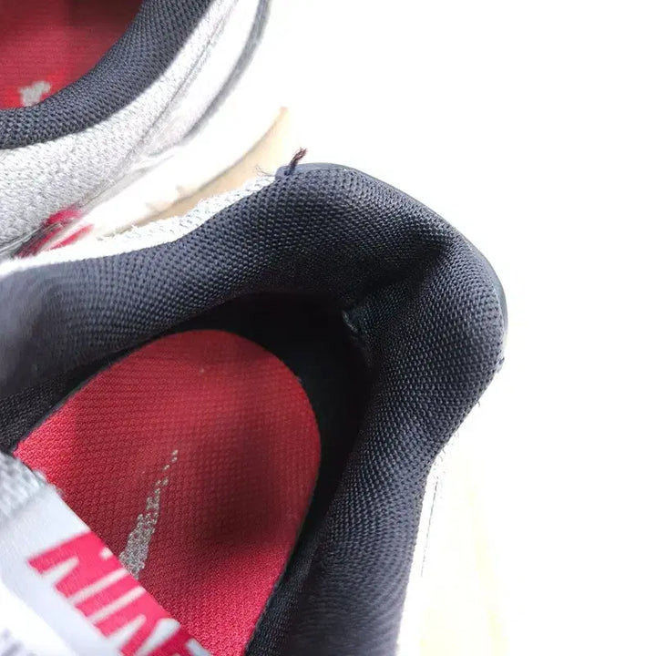 [BUNJANG] Nike Sneakers / 265 나이키 운동화 | A