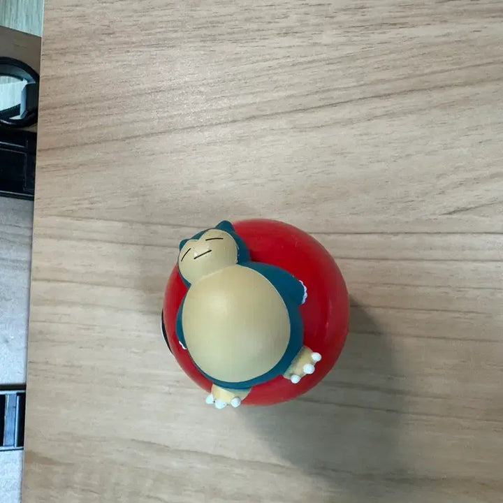 [BUNJANG] Pokemon Snorlax Figure / [개봉] 고전 희귀 포켓몬스터 몬스터볼 위 피규어 가챠 잠만보