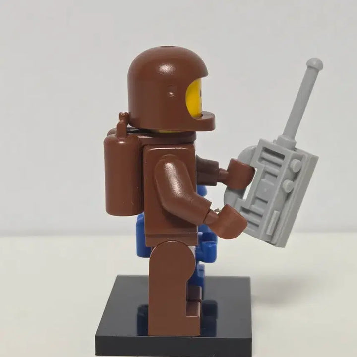 [BUNJANG] Lego Minifigure Season 24 Brown Spaceman 71037 / 레고 미니피규어 시즌 24 갈색 우주인 71037