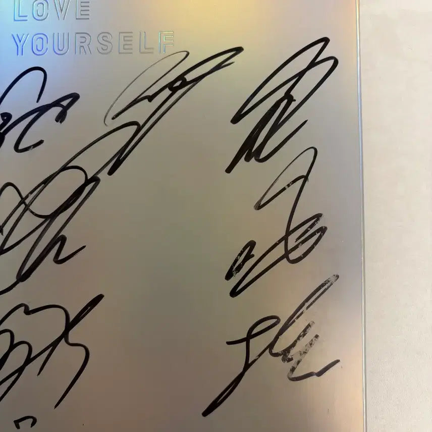 [BUNJANG] BTS Love Yourself Answer Signed Album / BTS Love yorself answer signed album