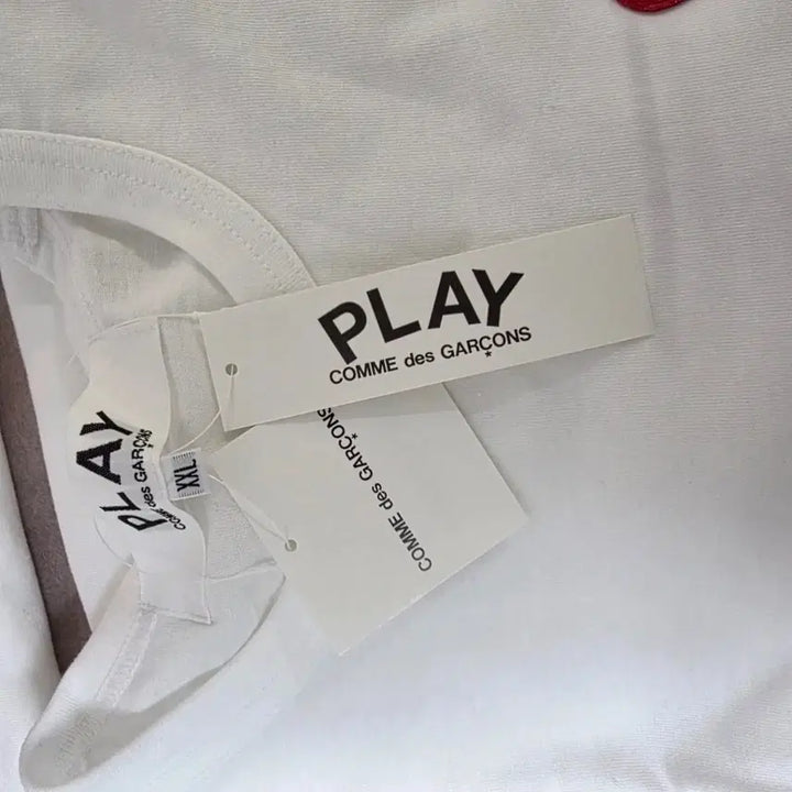 [SOLD OUT] 꼼데가르송 PLAY 흰색 반팔티 XXL 새상품
