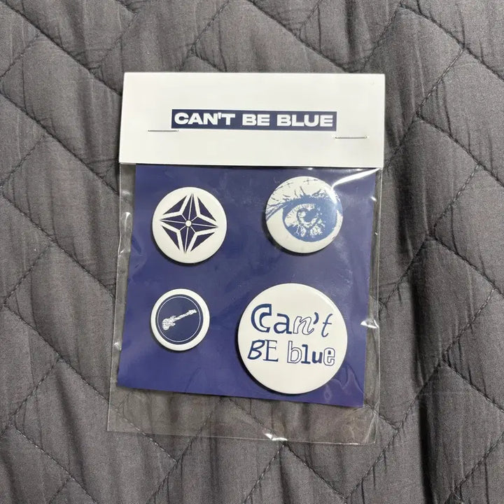 [BUNJANG] Cant Be Blue Pin Badge / 캔트비블루 핀뱃지 양도