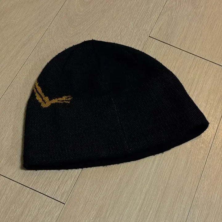 [SOLD OUT] [OS] 아크테릭스 버드 헤드 토크 비니 24k 블랙