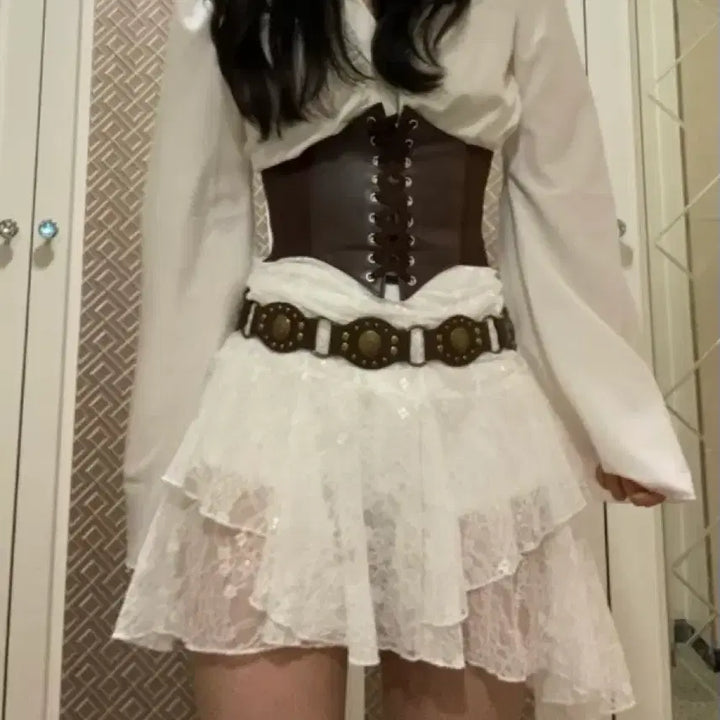 [BUNJANG] Cowgirl/Pirate Costume Rental / 카우걸, 해적의상 졸업사진 컨셉