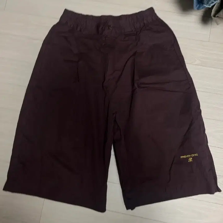 [BUNJANG] New Chief Chic French Chic Bermuda Pants Wine / 뉴치프시크dp 프렌치시크 버뮤다 팬츠 와인