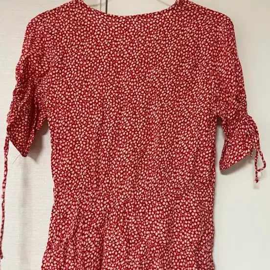 [SOLD OUT] H&amp;M 레드 플라워 패턴 반팔 원피스