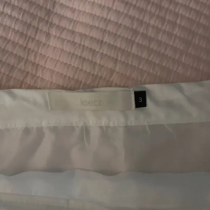 [BUNJANG] Leeds Pintuck Leaf Skirt / 리즈leeds 핀턱 리프 스커트