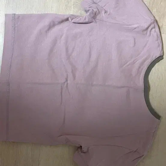 [SOLD OUT] 빈티지 핑크 반팔 크롭 티셔츠 프린팅