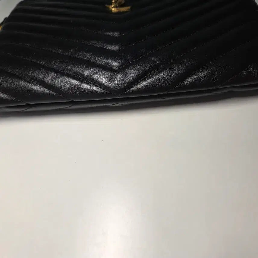 [BUNJANG] Saint Laurent Monogram Matelassé Bill Clutch Small Black / 생로랑 모노그램 마틀라세 빌 클러치 스몰 블랙 / 29만 / 단품