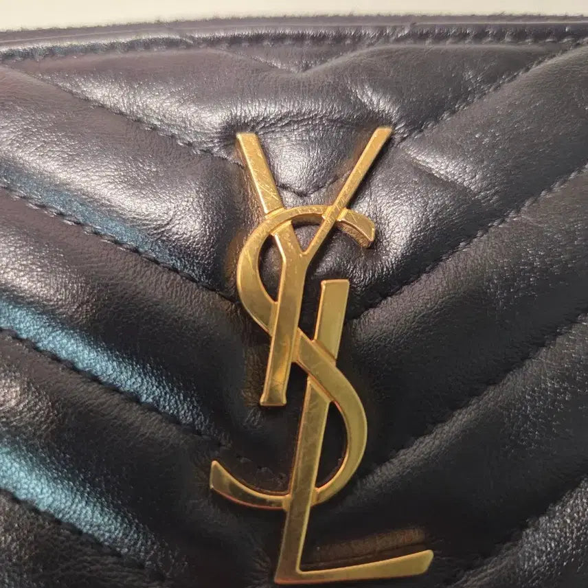 [BUNJANG] Saint Laurent Monogram Matelassé Bill Clutch Small Black / 생로랑 모노그램 마틀라세 빌 클러치 스몰 블랙 / 29만 / 단품
