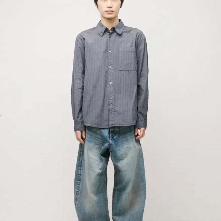[SOLD OUT] (5, XL) 해칭룸 와이드 커브진 페이디드 블루