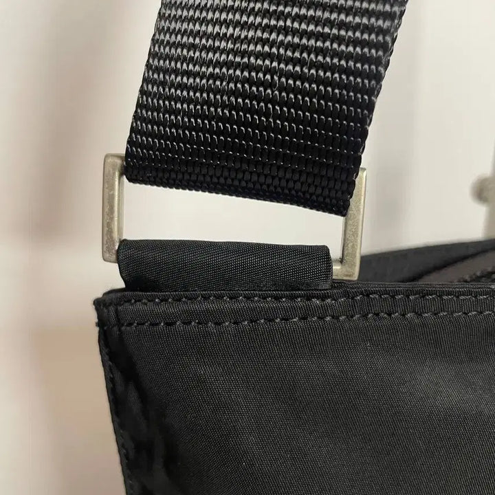[BUNJANG] Prada Nylon Crossbody Shoulder Bag / 프라다 나일론 크로스백 숄더백