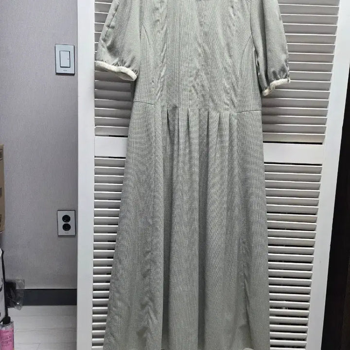 [BUNJANG] Thursday Island Seersucker Summer Dress / 써스데이아일랜드 시어서커 원피스