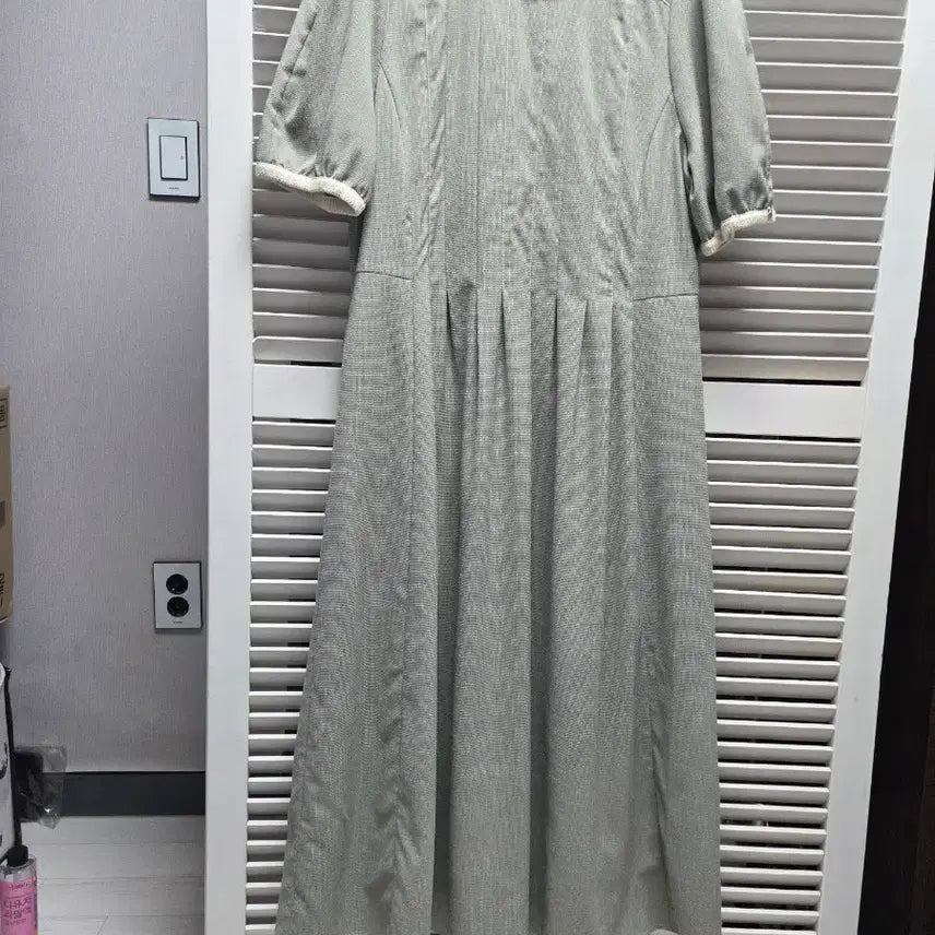 [BUNJANG] Thursday Island Seersucker Summer Dress / 써스데이아일랜드 시어서커 원피스