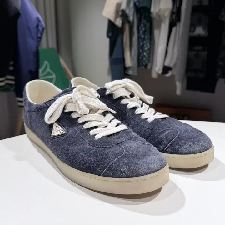 [BUNJANG] Prada Rain Suede Sneakers Navy / (A/9) / 프라다 레인 스웨이드 스니커즈 네이비