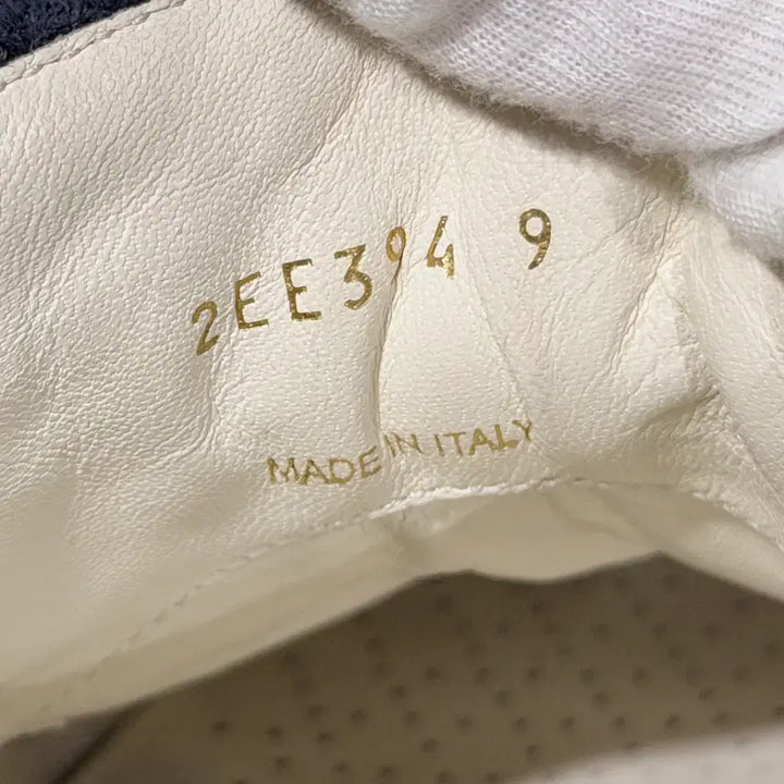 [BUNJANG] Prada Rain Suede Sneakers Navy / (A/9) / 프라다 레인 스웨이드 스니커즈 네이비